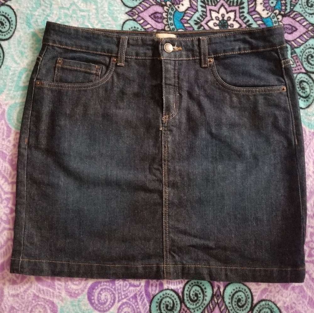 🐢 G.H. Bass & Co denim Jean Skirt sz 8